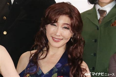 高島礼子 ヌード|高島礼子 ヌード画像！濡れ場で勃起乳首を窓ガラスに押し当て。